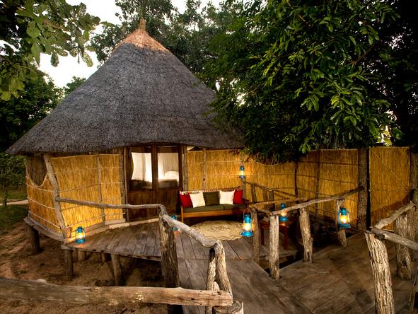 Nsolo Bush Camp - chalets